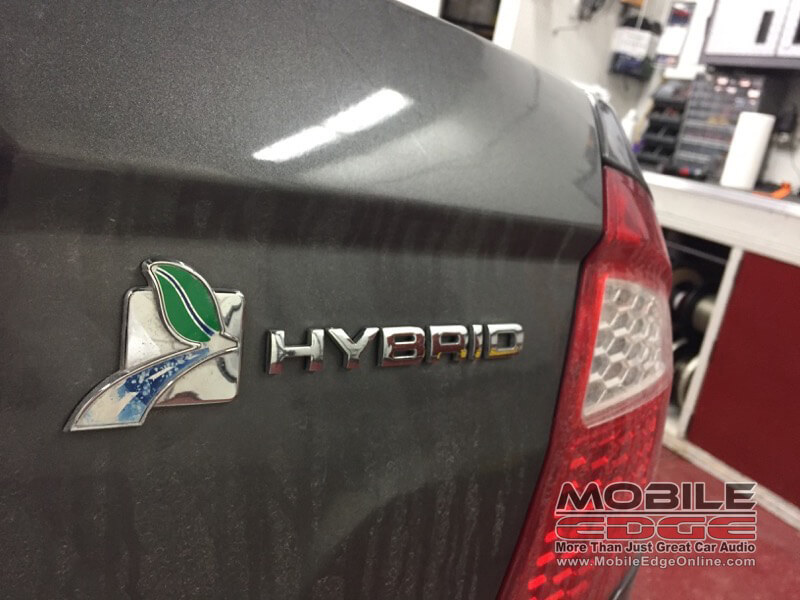 Ford Fusion Hybrid Sistema de Arranque Remoto y Tintado de Ventanas para Mayor Comodidad