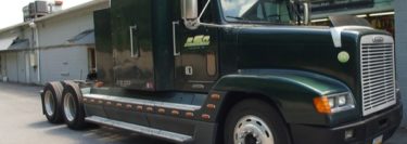 In-dash Satellite Radio and Four New Speakers Installed in Freightliner