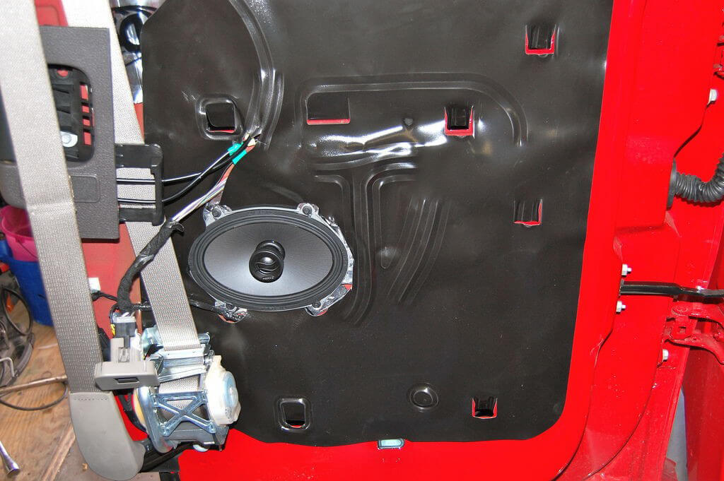 Customer Drives from Annapolis MD For a Hertz Audio System Installed By