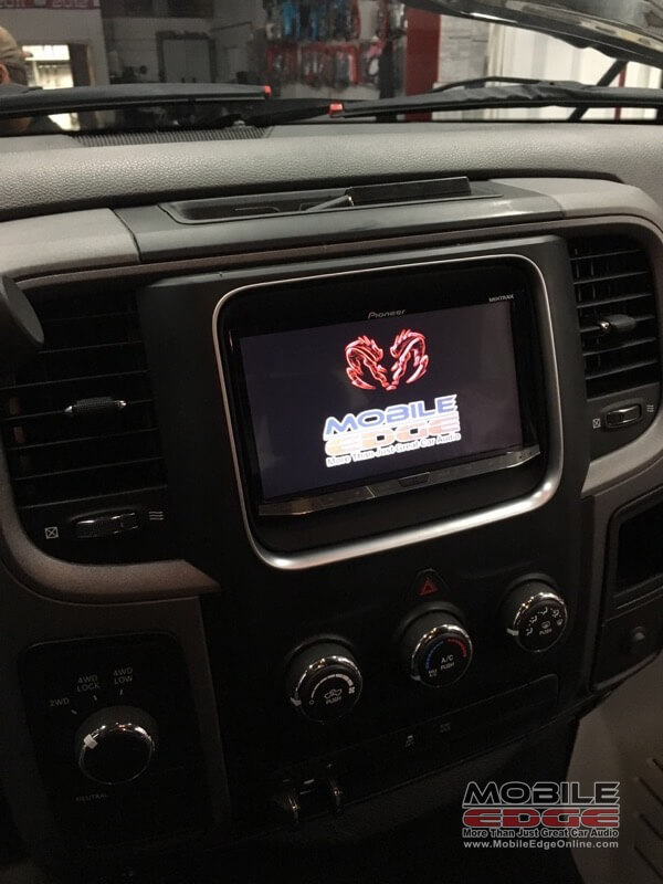 Product Spotlight Pioneer AVH4200NEX