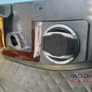 Freightliner Stereo