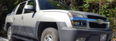 Running Boards Added to Middleport 2006 Chevrolet Avalanche